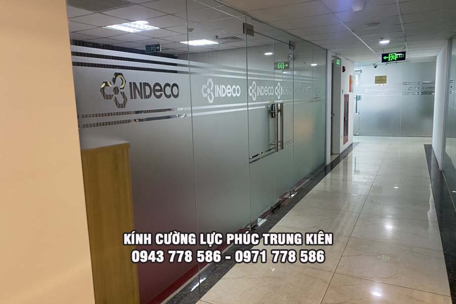 kính cường lực cách nhiệt